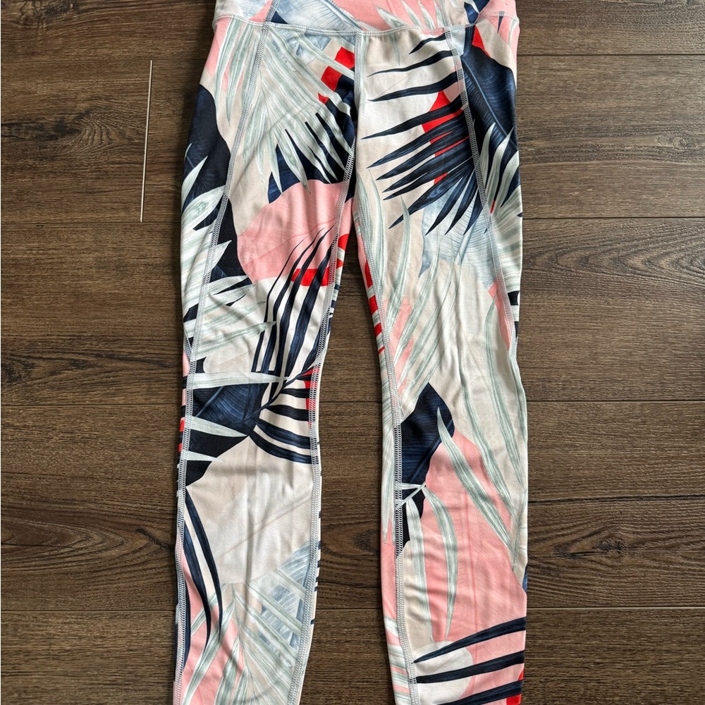Athleta Women's activewear Leggings - size XS